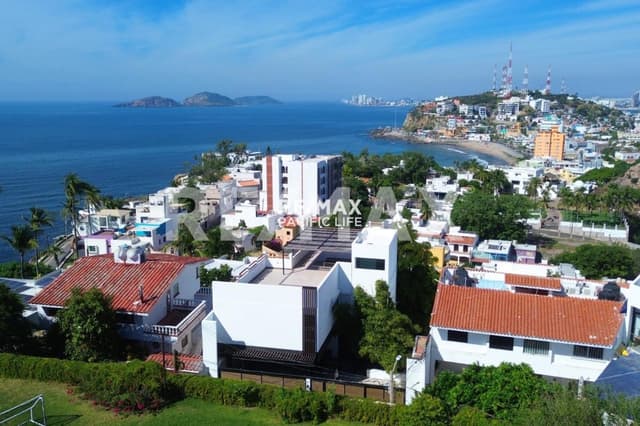 CASA EN VENTA EN CERRO DEL VIGIA