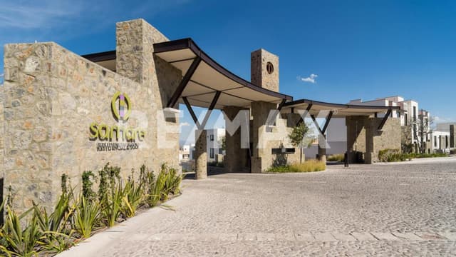 Casa en Condominio en Venta — Torre de Piedra Samare | Casa de Autor