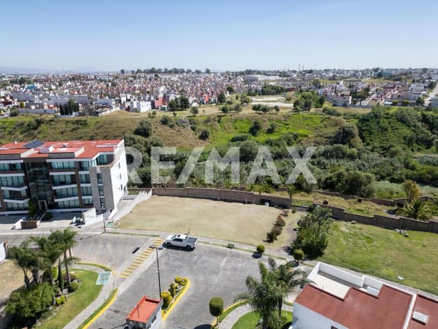 Terreno en venta en Lomas de Angelópolis II, Parque V Victoria. San Andrés Cholula, Puebla.