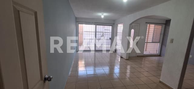 CASA EN VENTA COLINAS DEL SUR CORREGIDORA QUERETARO