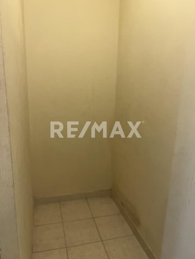 CASA EN VENTA EN NUEVA GALICIA- ANDALUCIA