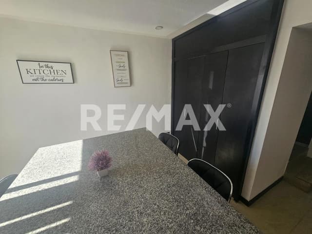 CASA AMUEBLADA EN RENTA UBICADA EN FRACC. CERRADAS DEL VALLE