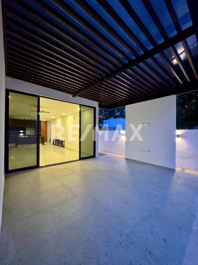 Casa de entrega inmediata zona norte