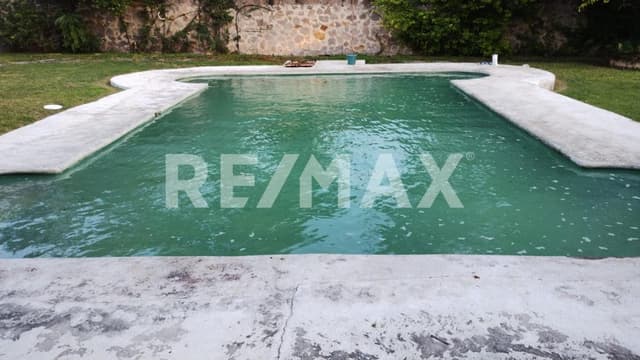 CASA CAMPESTRE EN VENTA EN TEQUESQUITENGO