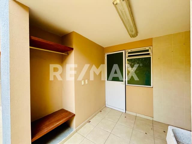 RENTA CASA CENTRICA CIMATARIO