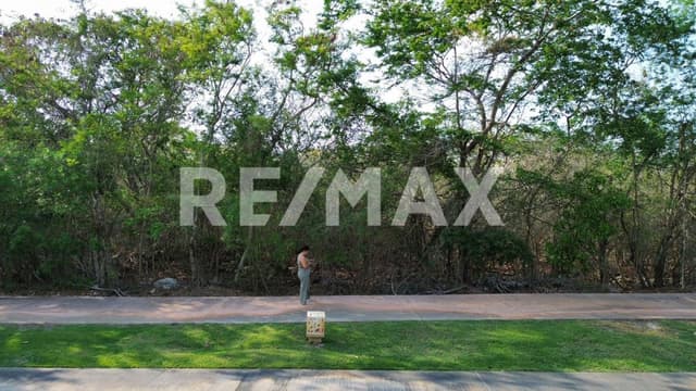 Terreno en venta YUCATAN COUNTRY CLUB | ENTREGA INMEDIATA