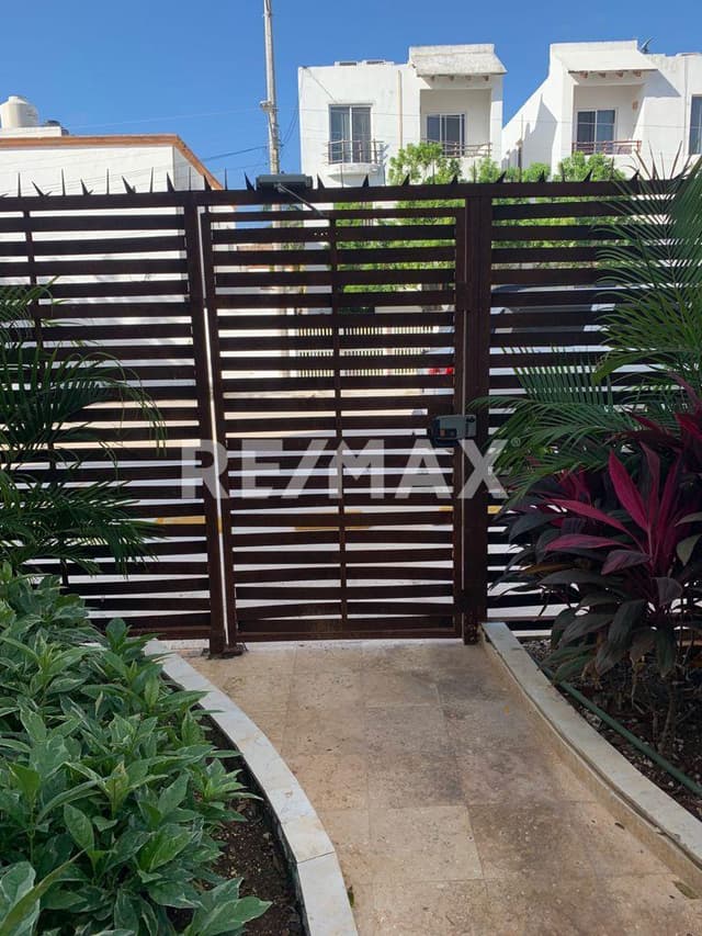 DEPA 2 REC 2 BAÑOS 2DO NIVEL WYNWOOD TULUM RENTA