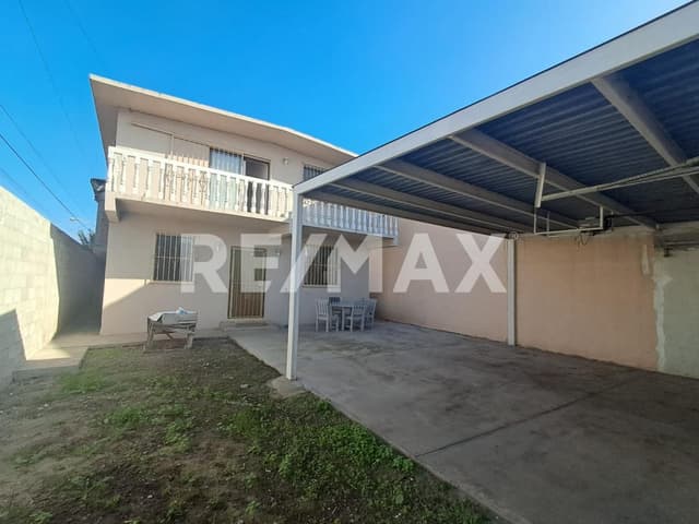 Casa en Venta Ideal para Vivir o Invertir en Zona Reforma