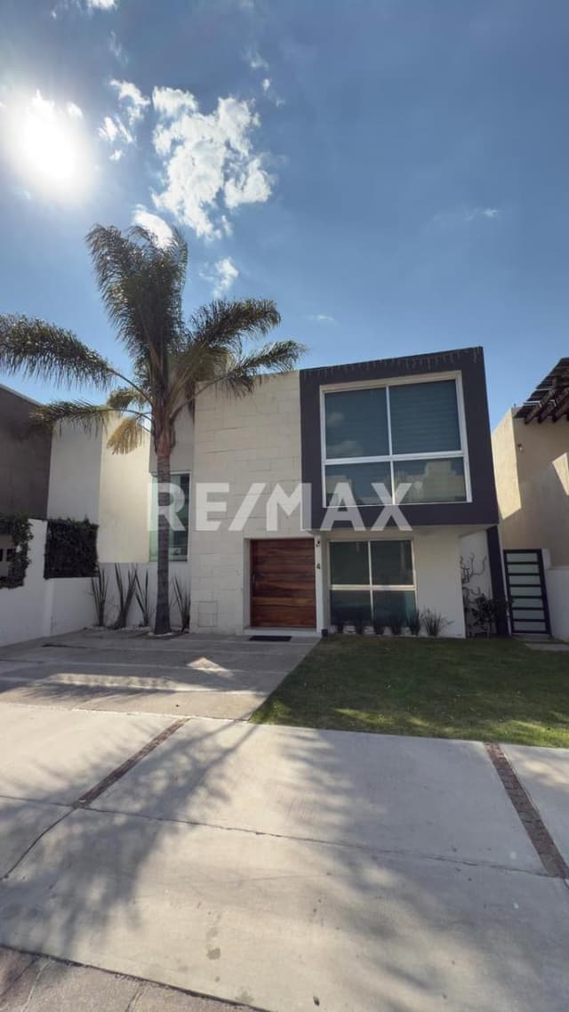 Venta de casa en Colinas del Lago, Corregidora Querétaro