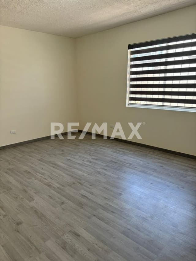 Oficina Comercia en Renta en las Palmas Tijuana