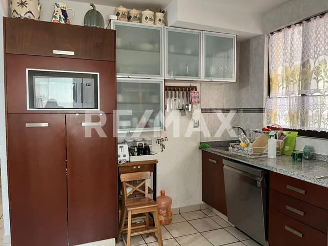 CASA EN VENTA EN ARBOLEDAS 