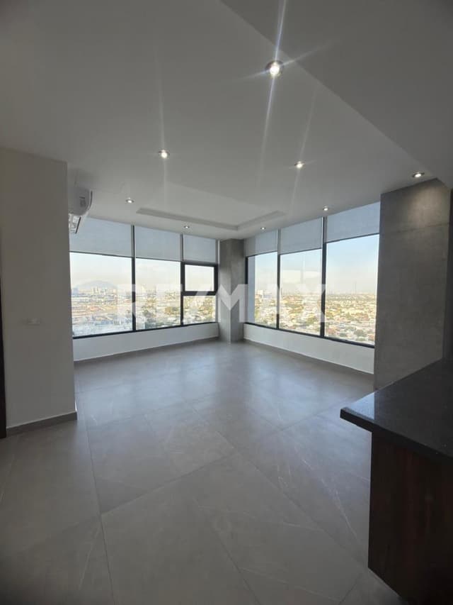 Departamento sobre Av Garza Sada, Monterrey