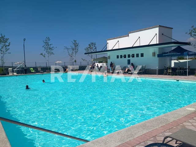 VENTA TERRENO CIUDAD MADERAS SUR 2