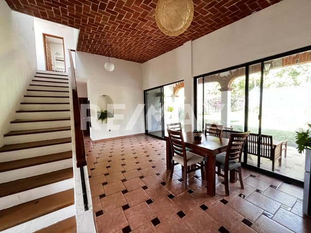 Renta de casa en condominio de 4 casas, Ocotepec, Cuernavaca, Morelos...Clave 6011