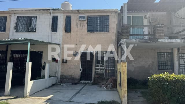 Venta de Casa Económica en Acapulco  | 3 Recámaras a 10 Minutos de playa Revolcadero Venta de Casa Económica en Acapulco Diamante