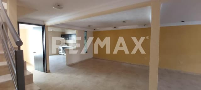 En Renta Casa de 4 recámaras Ciudad Deportiva, Zinacantepec Estado de México