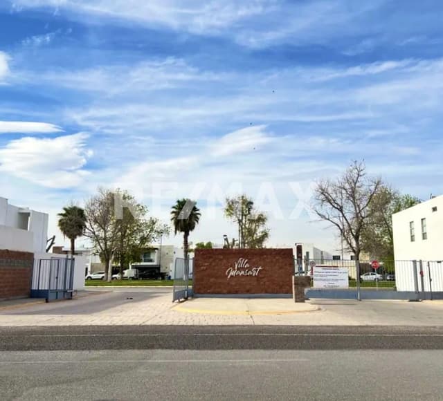 TERRENO EN VENTA EN VILLAS DEL RENACIMIENTO