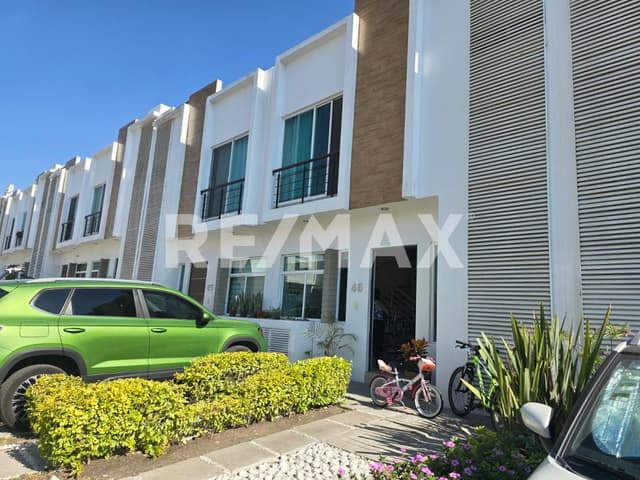 CASA EN VENTA EN COLINAS DEL SANTUARIO, CORREGIDORA, QUERETARO.