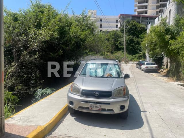SE VENDE TERRENO EN LOMAS DE COSTA AZUL, ACAPULCO, GUERRERO.