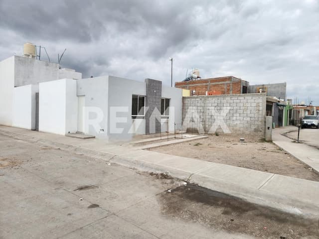 Casa en venta de 3 habitaciones en Fraccionamiento Milenio