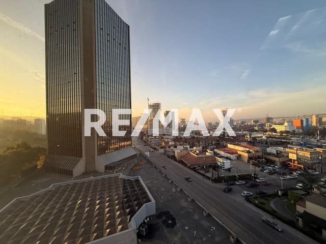 OFICINA EN RENTA DE 101.22 M2, EN BLVD. AGUA CALIENTE, TIJUANA.