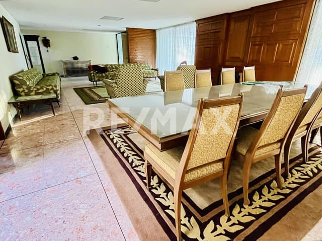 Casa para Remodelar en Venta en Tecamachalco 