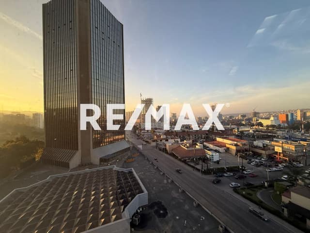 OFICINA EN RENTA DE 92.06 M2, EN BLVD. AGUA CALIENTE, TIJUANA.