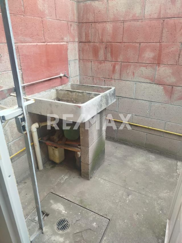 CASA EN VENTA EN PASEOS DE SAN JUAN ZUMPANGO