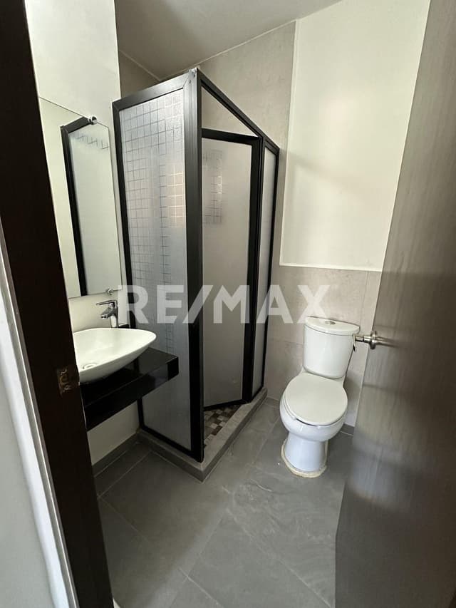 Departamento equipado en renta dos recámaras en U Tara Cholul Mérida