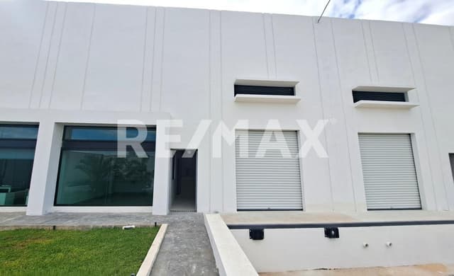 Bodegas en renta DESDE 500 m2 a 1.3 km de periférico poniente, Mérida Yucatán