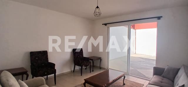 Venta de casa en el norte de Cuernavaca, Col. Lomas de Ahuatlán...Clave 6044