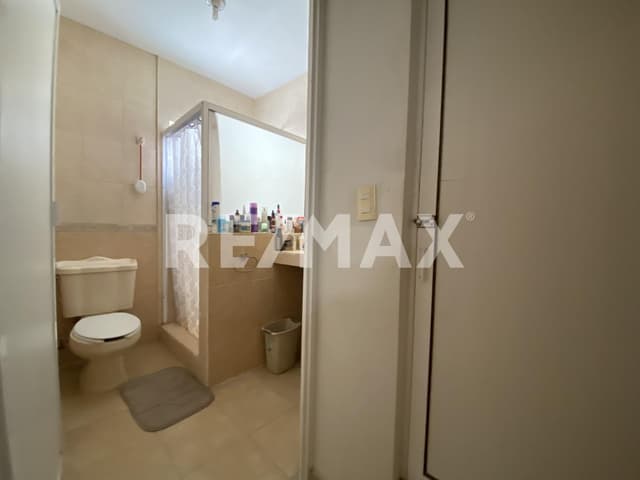 CASA EN VENTA EN LAS LOMAS