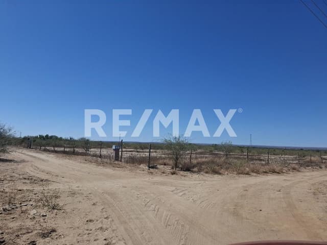 TERRENO EN VENTA EN VILLAS DE LA PAZ