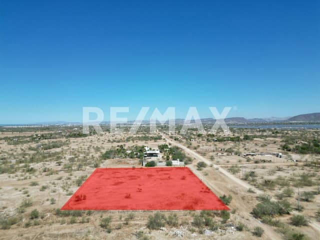 TERRENO EN VENTA EN VILLAS DE LA PAZ