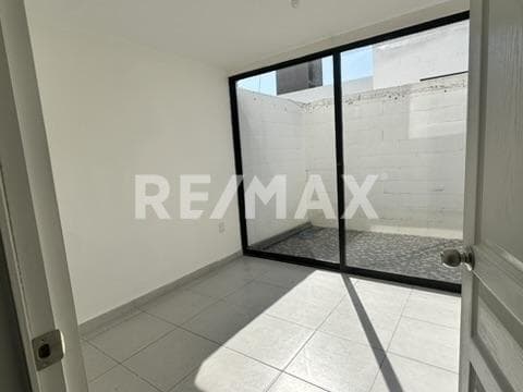 CASA EN RENTA EN RISCOS CONDESA ZÁKIA