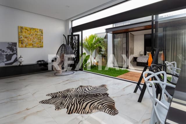 Renta de Casa Diamante, Residencia de Autor