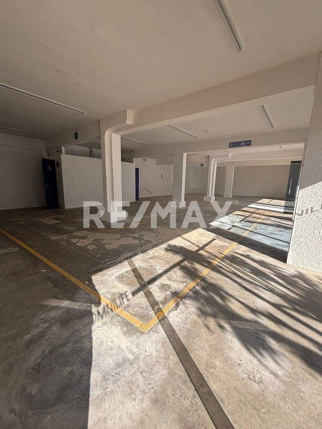 LOCAL COMERCIAL EN GARCIA GINERES