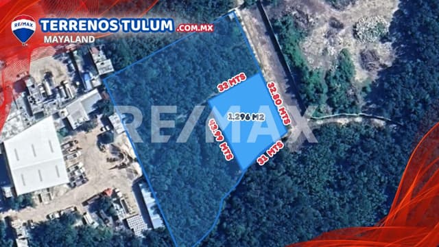 TERRENO EN ESQUINA A SOLO 600 MTS DEL CENTRO COMERCIAL DE TULUM