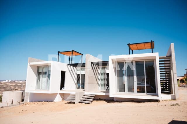 BUNGALOW #2 AMUEBLADO Y EQUIPADO EN VENTA CON VISTA AL MAR EN TODOS SANTOS, BCS