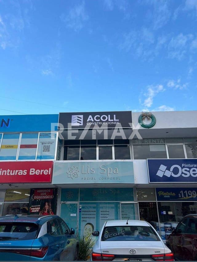 Locales comerciales en 1er piso