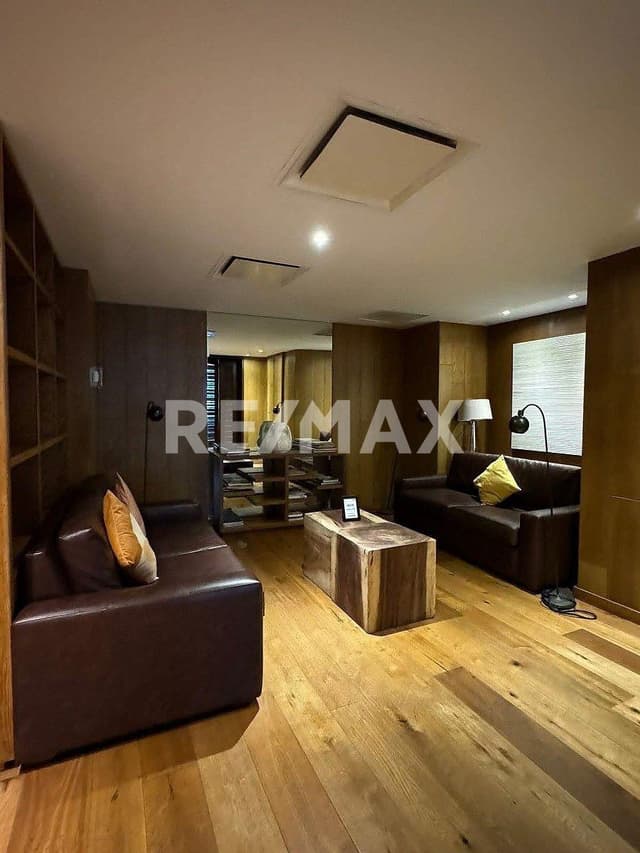 Departamento de lujo en Country Towers