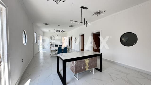 Venta de casa en el Fracc. Club de Golf, Cuernavaca, Morelos...Clave 6048