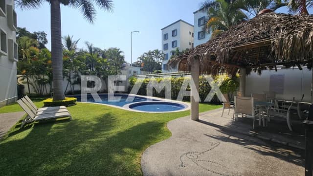 Venta de departamento, muy cerca de Forum Cuernavaca...Clave 6049