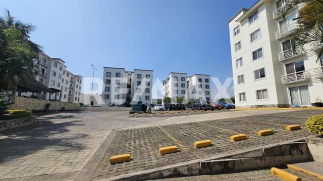 Venta de departamento, muy cerca de Forum Cuernavaca...Clave 6049