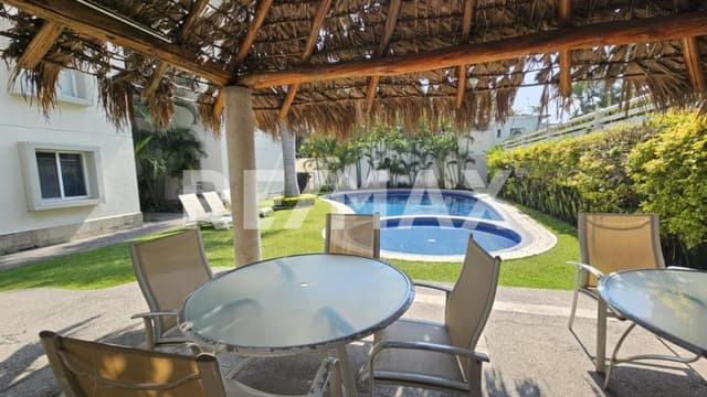 Venta de departamento, muy cerca de Forum Cuernavaca...Clave 6049