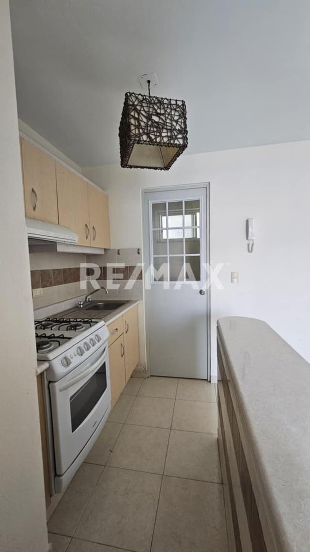 Venta de departamento, muy cerca de Forum Cuernavaca...Clave 6049