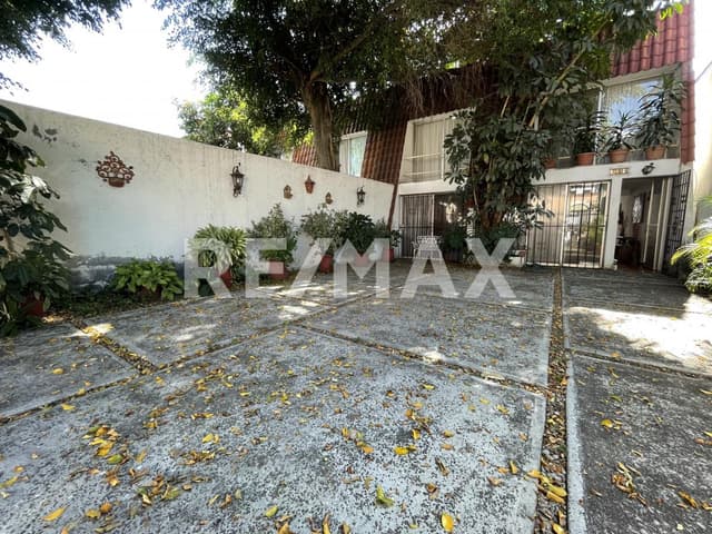 Venta de casa en condominio, Jardines de Cuernavaca, Cuernavaca, Morelos...Clave 6052