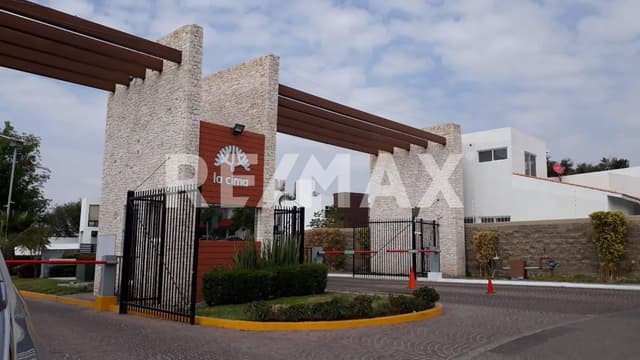 Casa en venta en Fraccionamiento La Cima, El Refugio