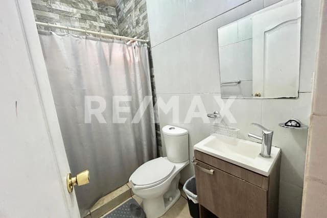 Casa en Venta - 5