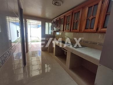 CASA EN RENTA EN CTO HÉROES